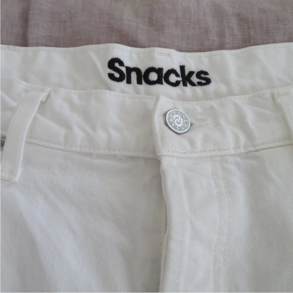 Mother Denim Sticky Rice Shorts, NWT - Picture 3 of 9